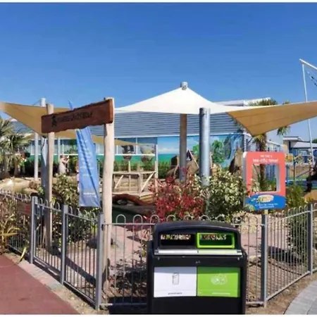 R&l's Retreats Appartamento Cayton